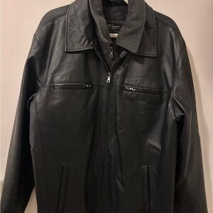 L Puomo Black Leather Moto Style Men's Jacket w/zipout  extra layer look Lg